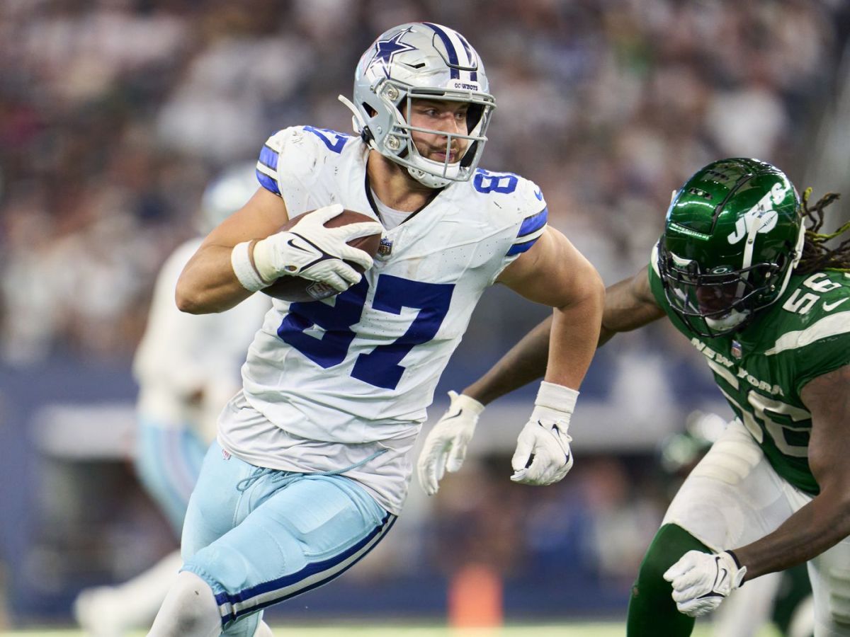 Dallas Cowboys TE Jake Ferguson